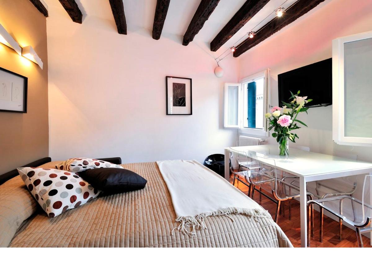 Vivaldi Room - Biennale By Wonderful Italy Venice Luaran gambar